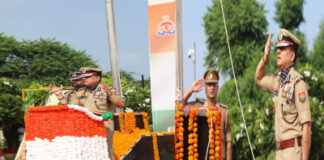 यूपी 112 मुख्यालय में धूमधाम से मनाया गया स्वतंत्रता दिवस, 701 पुलिसकर्मी सम्मानित