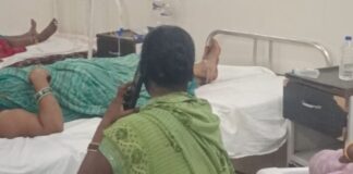 महराजगंज जिला अस्पताल में उल्टी-दस्त के मरीज बढ़े:बेड कम पड़े, चिकित्सकों पर बढ़ा काम का दबाव