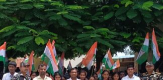 एसएसबी जवानों, छात्रों ने निकाली तिरंगा यात्रा:’वंदे मातरम्’ के नारों से पूरा वातावरण देशभक्ति से ओत-प्रोत