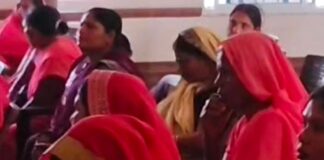 गिलौला में आंगनबाड़ी बैठक, राशन वितरण में तेजी के निर्देश:लाभार्थियों को समय पर पोषण आहार देने का अल्टीमेटम जारी