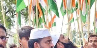 सिरसिया में बसपा के वरिष्ठ नेता ने की अगुवाई में:तिरंगा यात्रा निकली, शांति और भाईचारे का संदेश