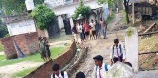 बस्ती के अशोकपुर में गंदगी, स्वास्थ्य मिशन पर सवाल:कप्तानगंज/दुबौलिया क्षेत्र में जलभराव से बीमारियों का खतरा