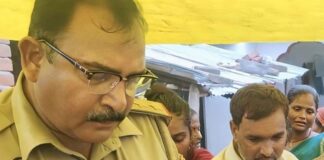 बस्ती में करंट लगने से चौकीदार की मौत:पानी भरने के दौरान हादसा, टुल्लू पंप में उतरा करंट