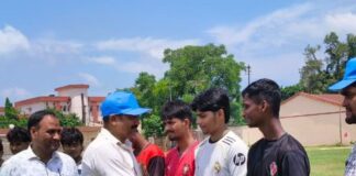 बस्ती ने मंडल स्तरीय फुटबॉल प्रतियोगिता में शानदार प्रदर्शन किया:तीन वर्गों की टीमें राज्य स्तरीय प्रतियोगिता के लिए चयनित हुईं