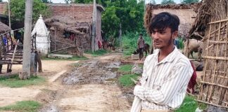 एकघरवा में खड़ंजा मार्ग जर्जर, आवागमन बाधित:ग्रामीणों ने राम फेरन के घर से ओंकार के घर तक मरम्मत की मांग की