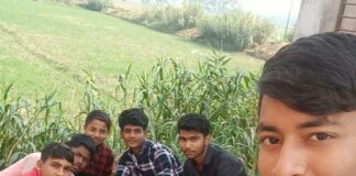 नरायनपुर के छात्रों ने 1 लाख पेड़ लगाने का संकल्प:अब तक 2 हजार पौधे लगाए, वन विभाग से ट्री गार्ड मांगे