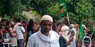 सोभनरार से महादेवा निकला धार्मिक जुलूस:बड़ी संख्या में लोग हुए शामिल, शांतिपूर्ण माहौल
