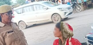 सिंदुरिया पुलिस ने दिव्यांगजनों से किया संवाद:उनकी समस्याएं जानीं, सरकारी योजनाओं के प्रति जागरूक किया