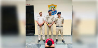 आस्था के दरबार में चोरी करने वाला आरोपी पुलिस के हत्थे चढ़ा