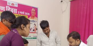 महराजगंज जिला अस्पताल में ईएनटी मरीज बढ़े:प्रतिदिन 100 से 120 लोग कान-नाक की समस्या लेकर पहुंच रहे