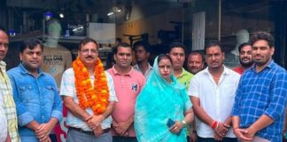एसडीओ राजीव नायक को आनंद नगर में विदाई:फरेंदा में जनप्रतिनिधि और गणमान्य नागरिक समारोह में मौजूद रहे
