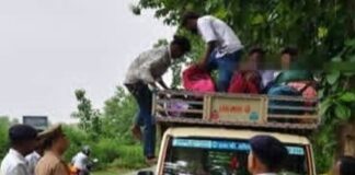 इटहिया मेले में श्रद्धालुओं की सुरक्षा के लिए पुलिस सक्रिय:यातायात नियमों का पालन करने को लेकर जागरूकता अभियान