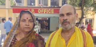 गांधी नगर में घर से 1.50 लाख और आभूषण चोरी:पीड़ित परिवार ने पुलिस में शिकायत दर्ज कराई