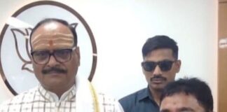 उपमुख्यमंत्री ब्रजेश पाठक से मिले पूर्व सांसद प्रतिनिधि:सामुदायिक स्वास्थ्य केंद्रों पर अल्ट्रासाउंड, अस्थि रोग विशेषज्ञ की नियुक्ति की मांग
