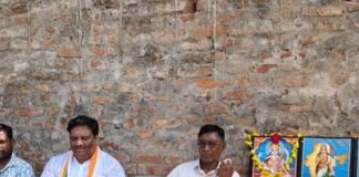 बस्ती में 80वां स्वतंत्रता दिवस मनाया गया:उल्लास के साथ ध्वजारोहण, छात्रों ने देशभक्ति गीत, भाषण और सांस्कृतिक प्रस्तुतियां दीं