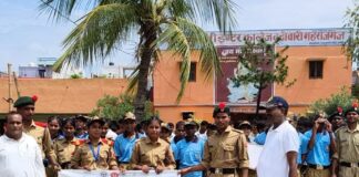 राष्ट्रीय कृमि मुक्ति दिवस पर बच्चों को दवा खिलाई गई:ठूठीबारी में जागरूकता रैली भी निकाली गई, संक्रमण से बचाव पर जोर