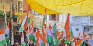 बभनान में प्रबल मालानी के नेतृत्व में तिरंगा यात्रा:भाजपा कार्यकर्ताओं और क्षेत्रवासियों ने उत्साहपूर्वक लिया भाग