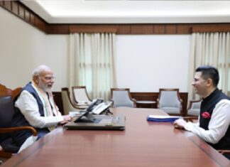 राघव चड्ढा ने पीएम मोदी को भेंट की भगवान गणेश की मूर्ति