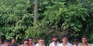 बिजलीकर्मी का शव कमरे में फंदे से लटका मिला:पत्नी मायके में रह रही थी, पिता ने देखा तो चीख पड़े