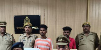 मोबाइल चोरी कर QR कोड से निकालते थे पैसे:बस्ती में गिरोह के तीन सदस्य गिरफ्तार, 6 फोन बरामद