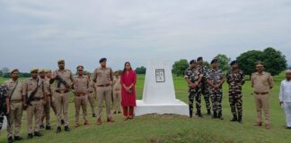 स्वतंत्रता दिवस के दृष्टिगत भारत-नेपाल सीमा पर सुरक्षा व्यवस्था के दृष्टिगत किया गया निरीक्षण