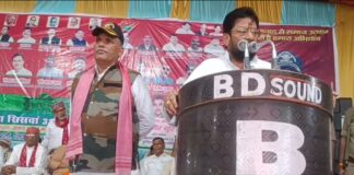 दावेदारी की होड़ में संगठन किनारे,सिसवा सपा में गुटबाजी तेज,PDA सम्मेलन में बैनर से जिलाध्यक्ष का नाम-फोटो गायब