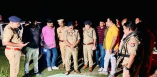 UP: बहराइच में बिजली तार चोर गिरोह से पुलिस की मुठभेड़, एक बदमाश के पैर में लगी गोली, 4 गिरफ्तार