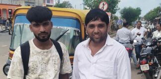माता वैष्णो देवी के दरबार में मिला आईफोन:बस्ती के युवक को खोजकर लौटाया: खुद फोन कर बुलाया, बोले- किसी की अमानत रखना ठीक नहीं