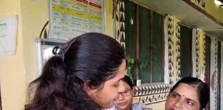 डीएम ने स्वास्थ्य केंद्रों का किया निरीक्षण:व्यवस्थाओं को सुधारने के निर्देश दिए