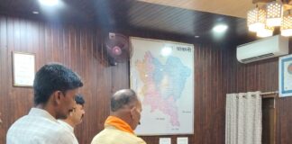 श्रावस्ती में जिलाधिकारी ने जनता दर्शन में सुनीं शिकायतें:सम्बन्धित अधिकारियों को निस्तारण के दिये निर्देश