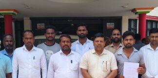 कटहरा में सड़कों पर जलभराव:समाजसेवी ने डीएम से तत्काल मरम्मत और निकासी की मांग की