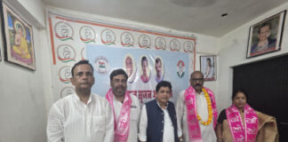 कौशाम्बी में कांग्रेस जिलाध्यक्ष चयन की प्रक्रिया शुरू, केंद्रीय पर्यवेक्षक ने पदाधिकारियों व कार्यकर्ताओं से किया संवाद