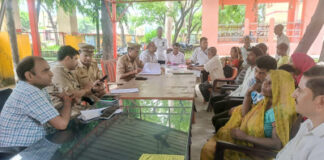 थाना समाधान दिवस में एसडीएम ने सुनीं जनशिकायतें