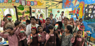 मनोवैज्ञानिक ने बच्चों को गुड टच-बैड टच के बारे में दी जानकारी