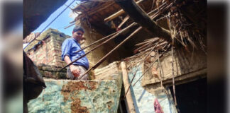 मुजफ्फरनगर ब्रेकिंग: भारी बारिश में विधवा महिला का मकान गिरा