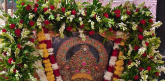 बाबा श्याम के जयकारों से गूंजा मंदिर परिसर